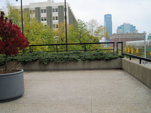 Permanent Guardrail | Safety Railing Fall Protection Systems ...