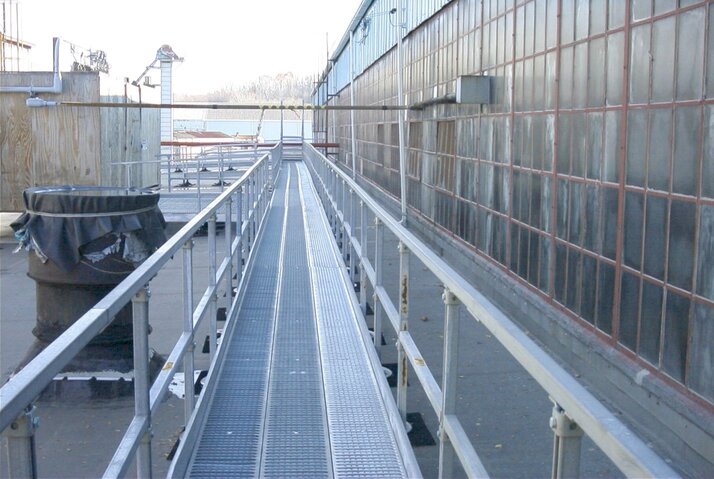 Rooftop Walkways & Crossovers | Diversified Fall Protection